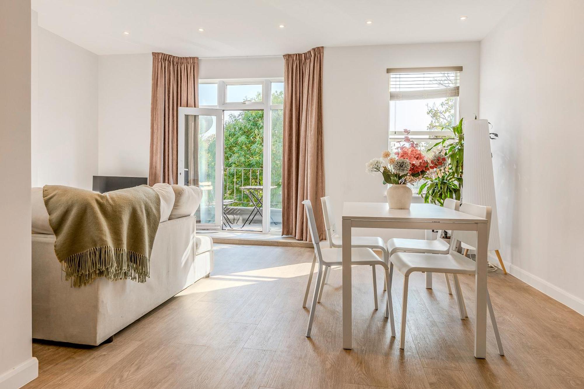Bright 3br Duplex Flat With A Terrace In Clapham Appartamento Londra